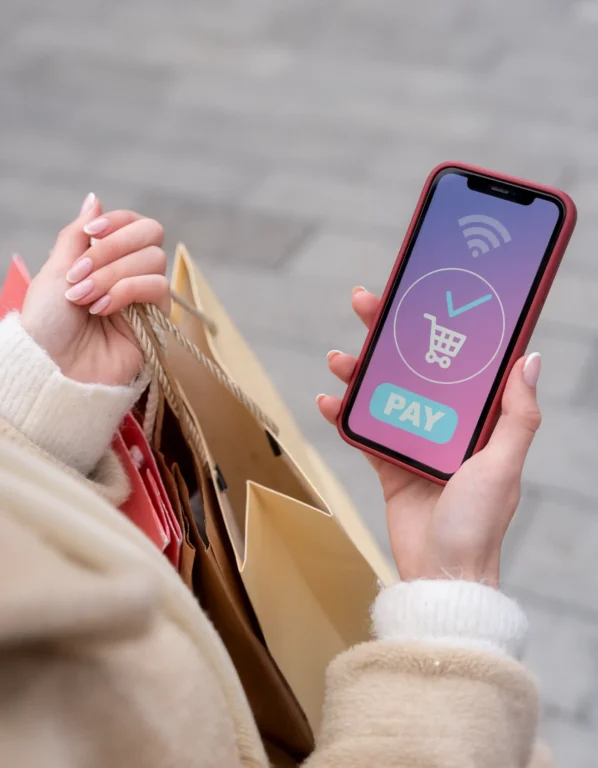 P2P platforms (Peer-to-Peer)